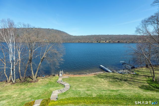 59 Sail Harbour Drive, New Fairfield, CT 06812