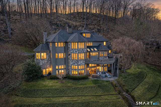 59 Sail Harbour Drive, New Fairfield, CT 06812