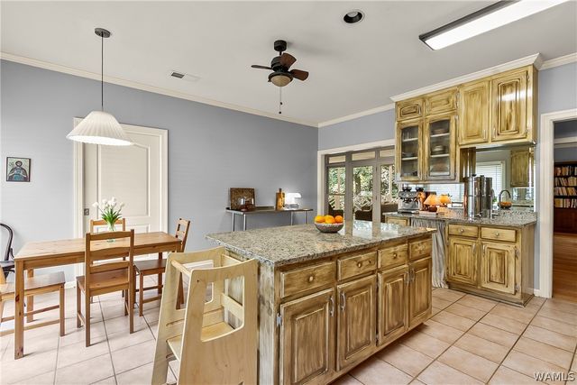 2513 Lakewood, Tuscaloosa, AL 35405