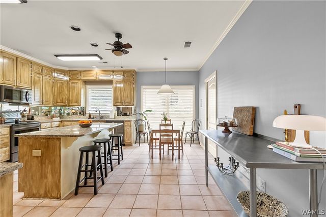 2513 Lakewood, Tuscaloosa, AL 35405