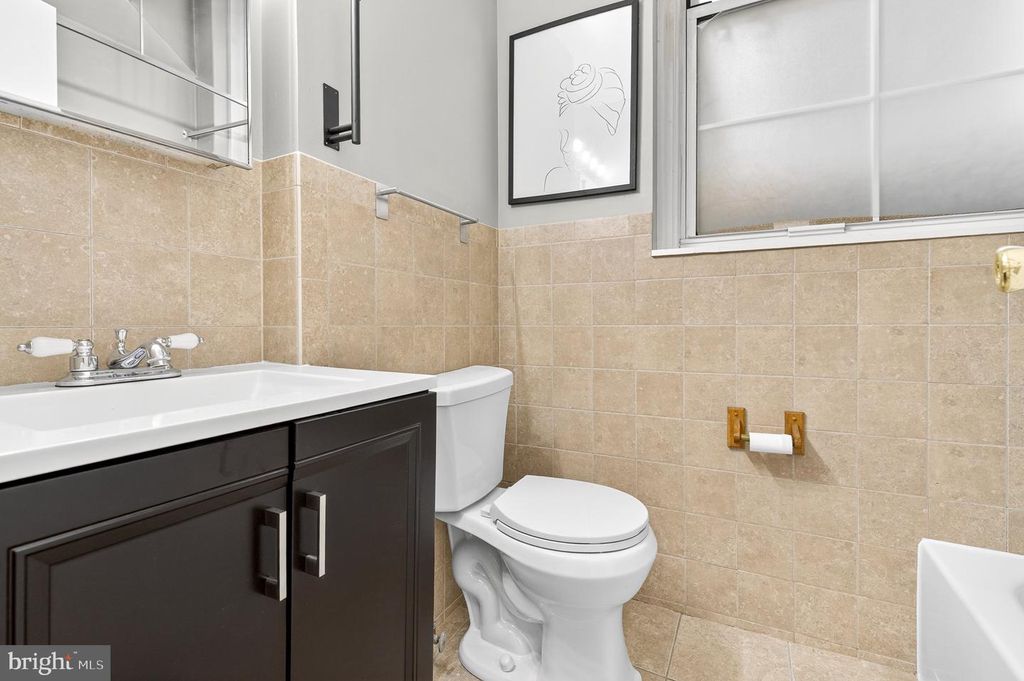 917 COLUMBIA AVE #211, Lancaster, PA 17603