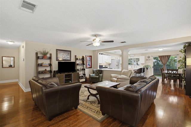 1751 STAR LIGHT CIR, Cedar Park, TX 78613