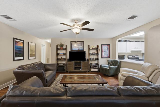 1751 STAR LIGHT CIR, Cedar Park, TX 78613