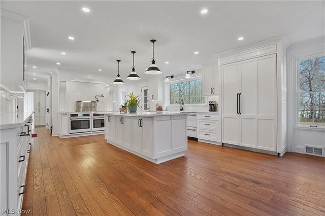 1322 Springhill Lane NE, Massillon, OH 44646