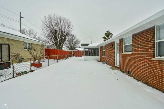 991 Hugo Street, Indianapolis, IN 46229