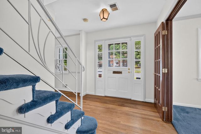 7203 LONGBRANCH DR, New Carrollton, MD 20784