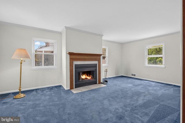 7203 LONGBRANCH DR, New Carrollton, MD 20784