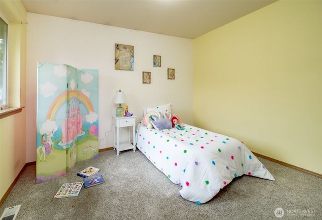 3303 18th Street Pl SW, Puyallup, WA 98373