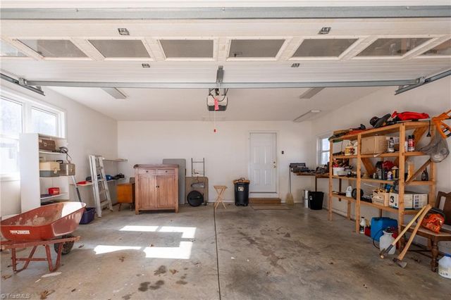 1268 Quaker Lake Trail, Burlington, NC 27217