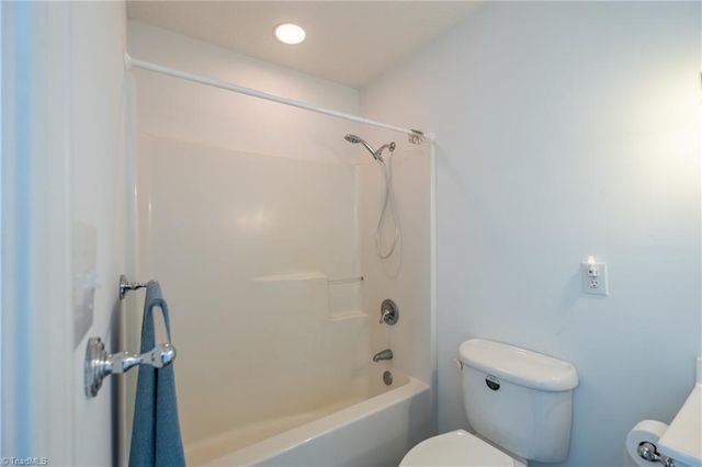 1268 Quaker Lake Trail, Burlington, NC 27217