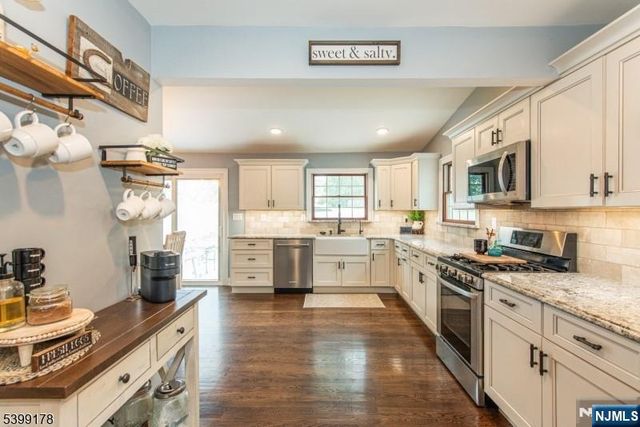 150 College View Drive, Hackettstown, NJ 07840