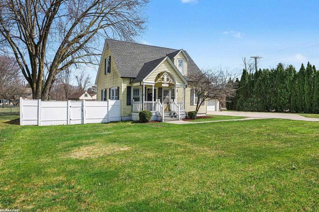 37810 Lanse Creuse Street, Harrison Twp, MI 48045