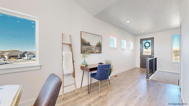 7935 GOLDEN BELL TRL, Cheyenne, WY 82001