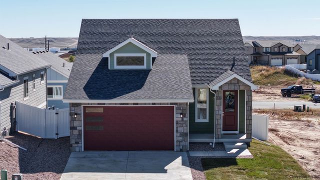 7935 GOLDEN BELL TRL, Cheyenne, WY 82001