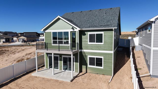 7935 GOLDEN BELL TRL, Cheyenne, WY 82001