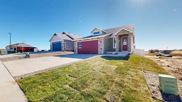 7935 GOLDEN BELL TRL, Cheyenne, WY 82001