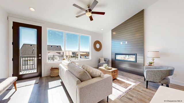 7935 GOLDEN BELL TRL, Cheyenne, WY 82001