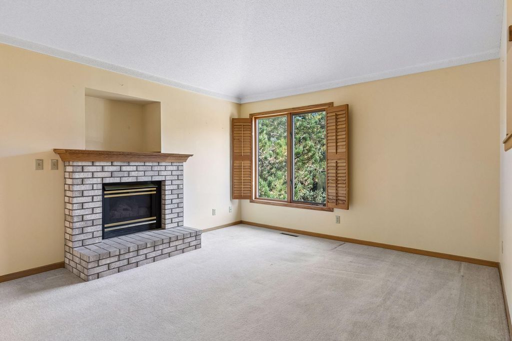 7886 72nd Street S, Cottage Grove, MN 55016 — photo 5