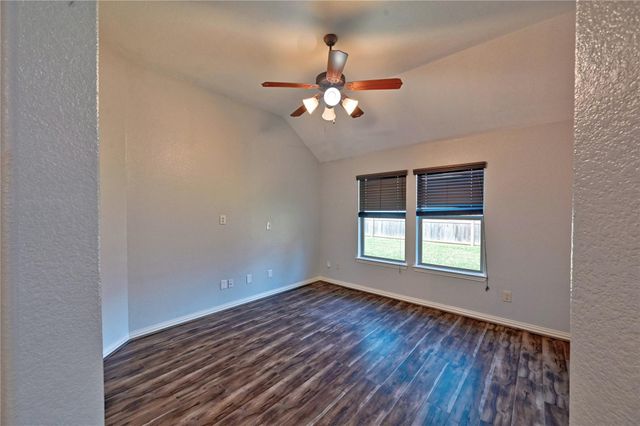 5418 Brookway Willow Drive, Spring, TX 77379