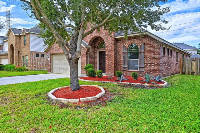 5418 Brookway Willow Drive, Spring, TX 77379