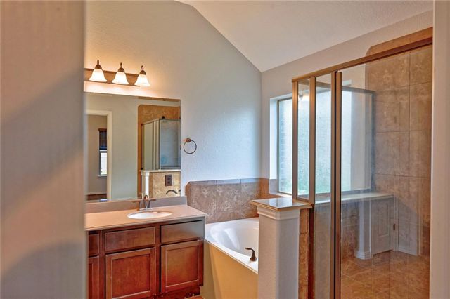 5418 Brookway Willow Drive, Spring, TX 77379