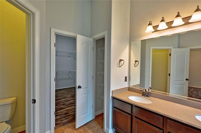 5418 Brookway Willow Drive, Spring, TX 77379