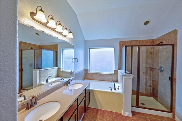 5418 Brookway Willow Drive, Spring, TX 77379