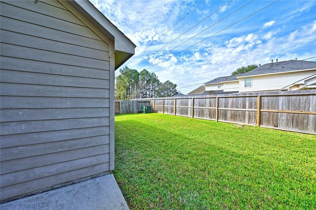 5418 Brookway Willow Drive, Spring, TX 77379