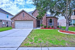 5418 Brookway Willow Drive, Spring, TX 77379