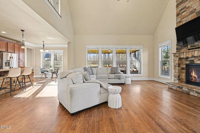 6725 Stepherly Way, Holly Springs, NC 27540