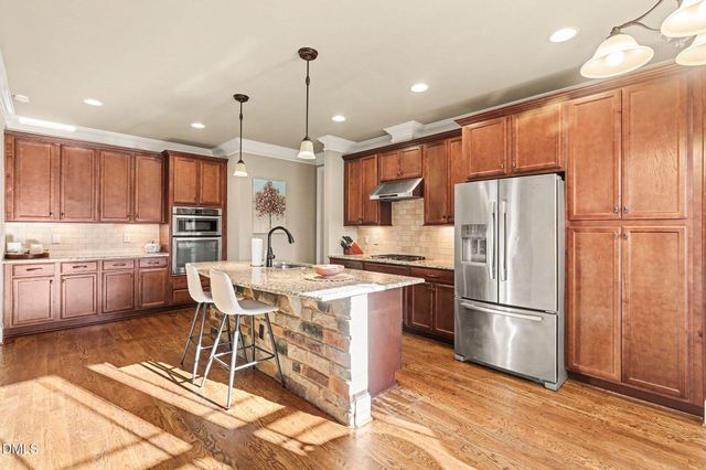 6725 Stepherly Way, Holly Springs, NC 27540