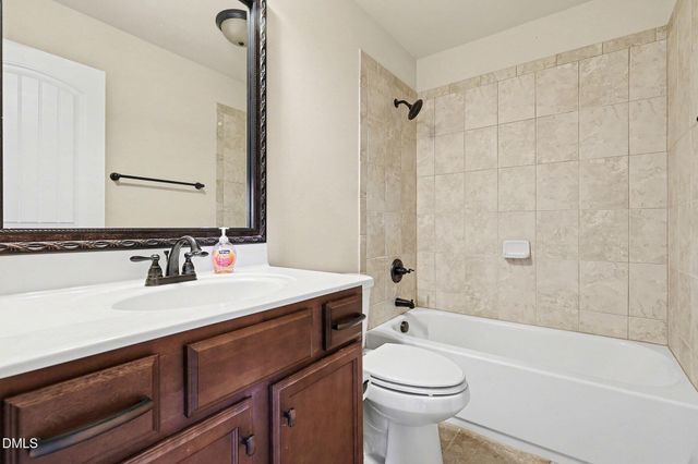 6725 Stepherly Way, Holly Springs, NC 27540