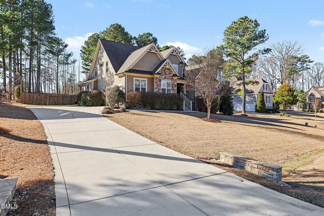 6725 Stepherly Way, Holly Springs, NC 27540