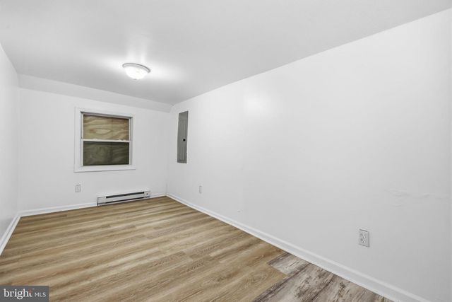140 W ASHDALE ST, Philadelphia, PA 19120