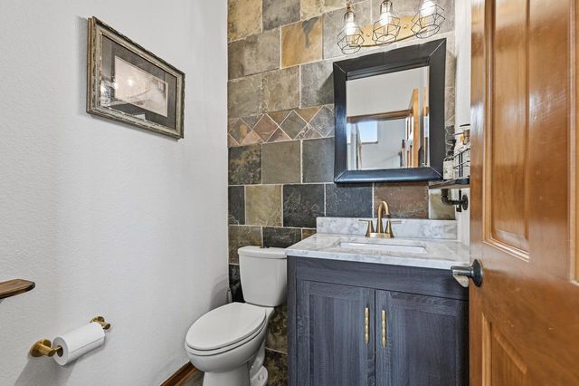 1931 Shasta AVENUE, Grafton, WI 53024