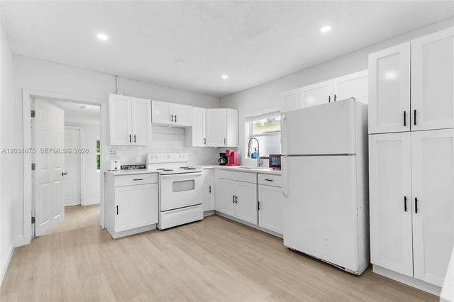 1408 N 23rd Street, Fort Pierce, FL 34950