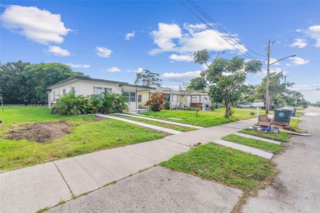 1408 N 23rd Street, Fort Pierce, FL 34950