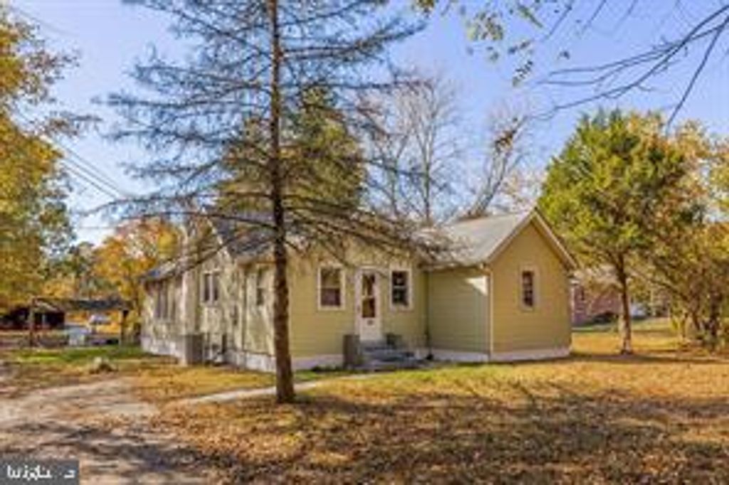 425 ANGELOW RD, BERLIN, NJ 08009 — exterior
