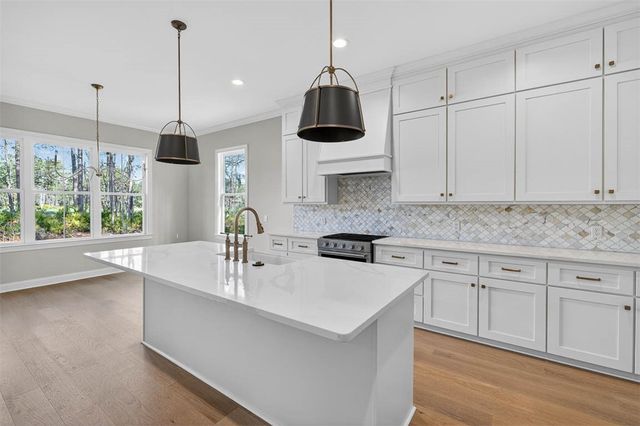 39 Oak Grove Court, Waverly, GA 31565