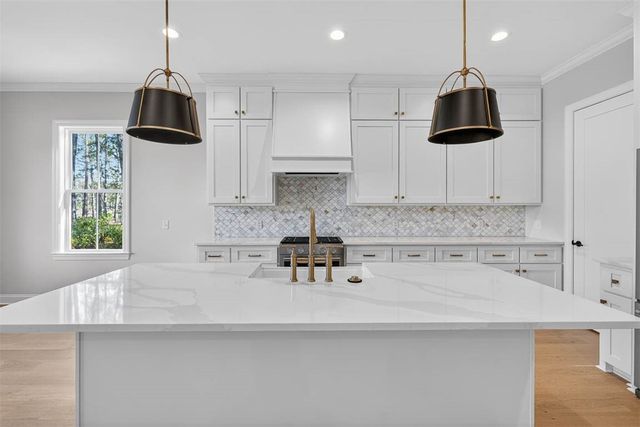 39 Oak Grove Court, Waverly, GA 31565