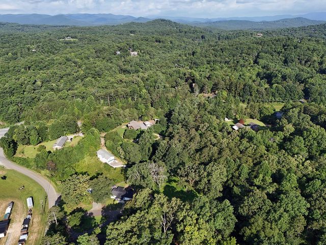 59 Bradley Street, Blue Ridge, GA 30513