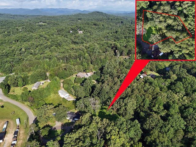 59 Bradley Street, Blue Ridge, GA 30513