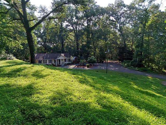 59 Bradley Street, Blue Ridge, GA 30513