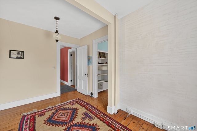 33 Church Street, Guilford, CT 06437