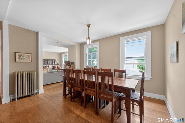 33 Church Street, Guilford, CT 06437