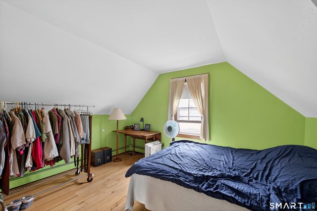 33 Church Street, Guilford, CT 06437