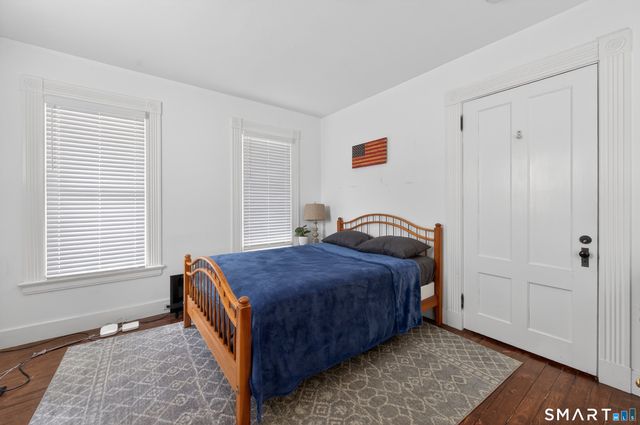 33 Church Street, Guilford, CT 06437
