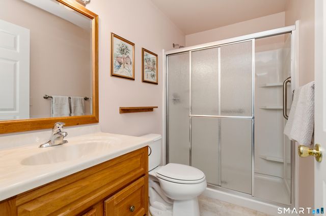 1 Fairfield Court 1, Glastonbury, CT 06033