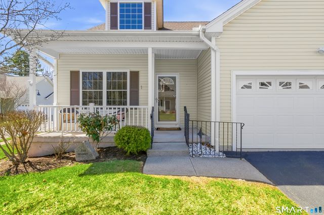 1 Fairfield Court 1, Glastonbury, CT 06033