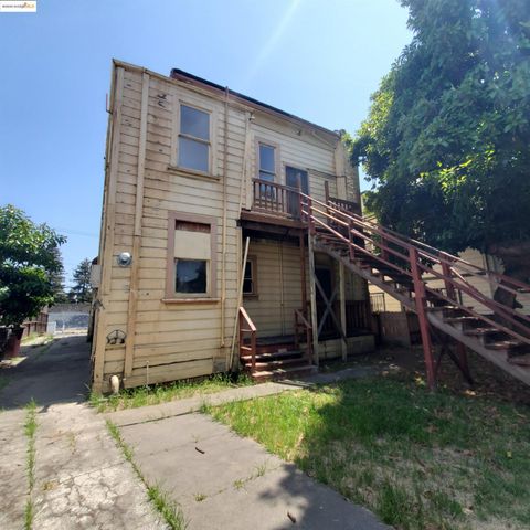 1737 13Th Ave, Oakland, CA 94606